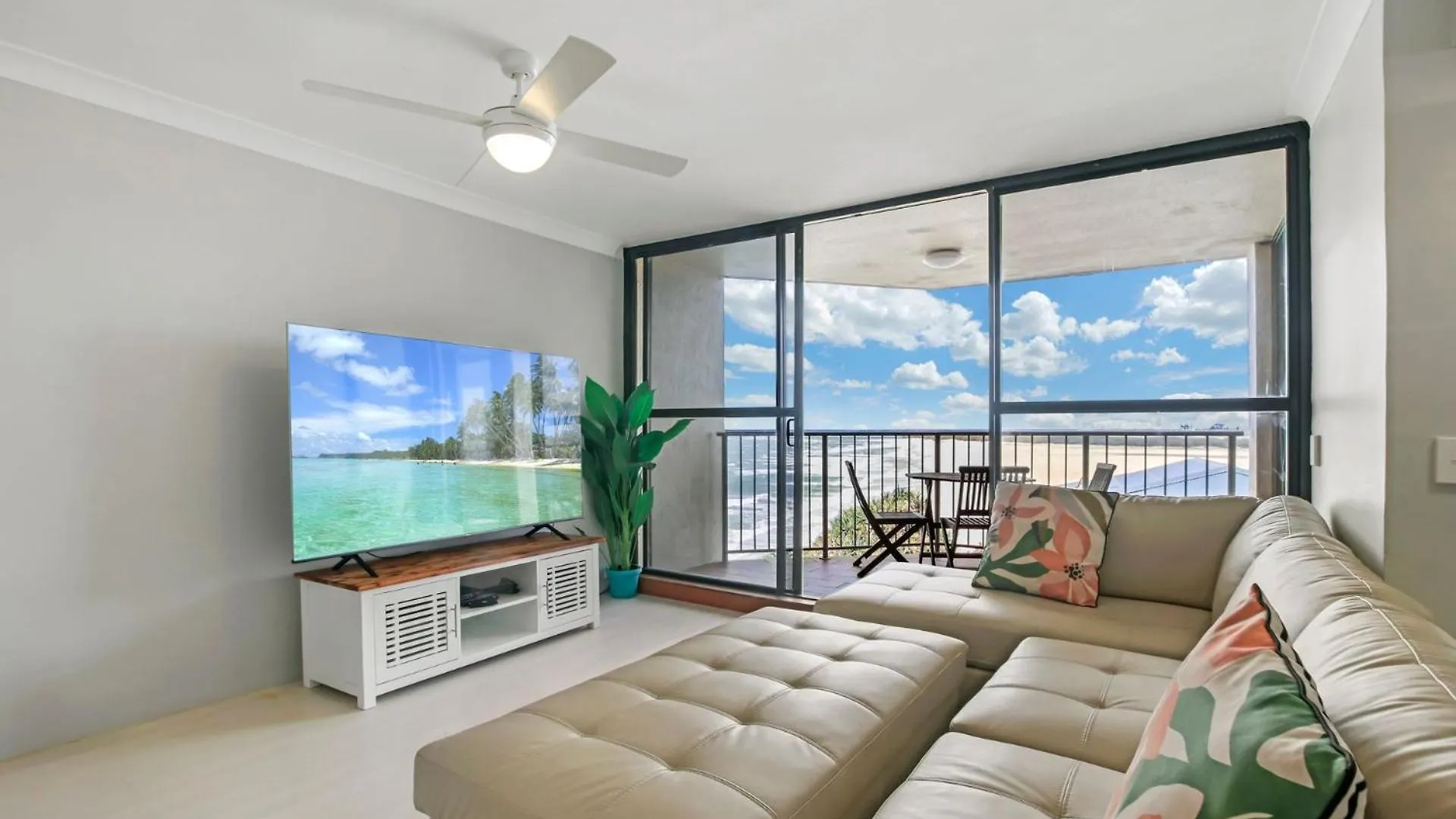 Chiswell Place Unit 7 31 Warne Tce Caloundra